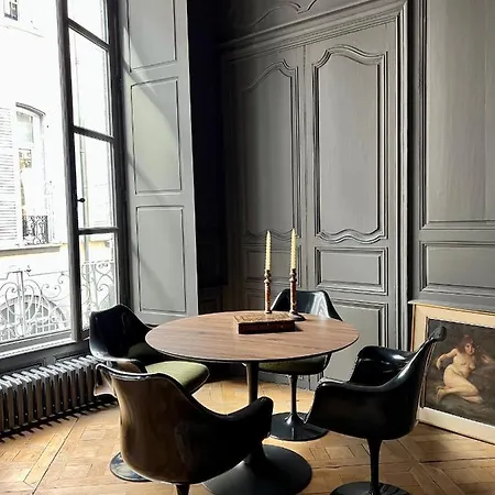 Διαμέρισμα Luxueux 2 Pieces 65m2 Particulier Xvii Ieme Siecle-centre Historique