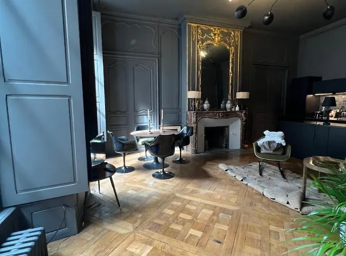 Apartamento Luxueux 2 Pieces 65m2 Particulier Xvii Ieme Siecle-centre Historique