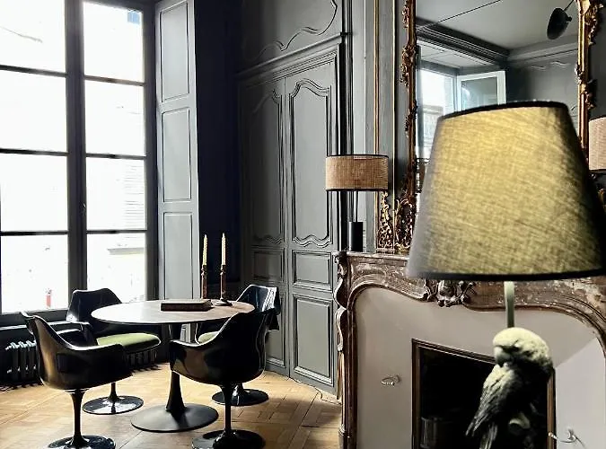 Luxueux 2 Pieces 65m2 Particulier Xvii Ieme Siecle-centre Historique